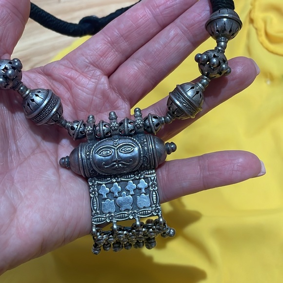 Silver Buddha neckace - Picture 3 of 7